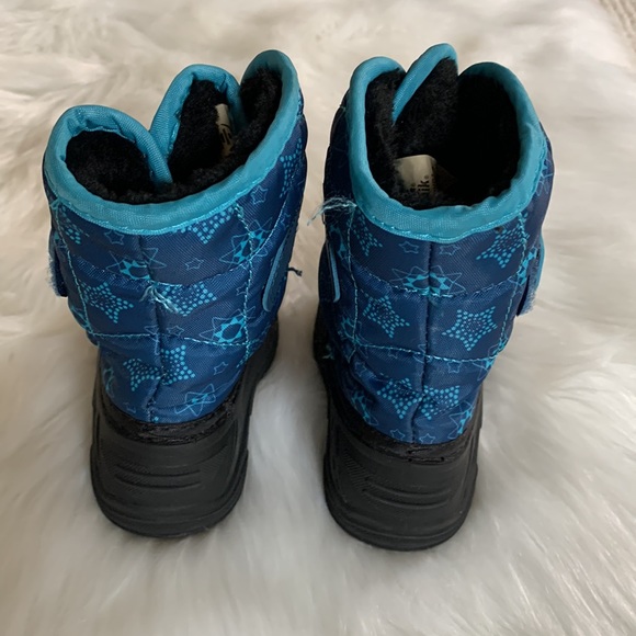 Kamik Snow Bug Blue and Black Velcro Strap Toddler Snow Boot - Picture 4 of 12